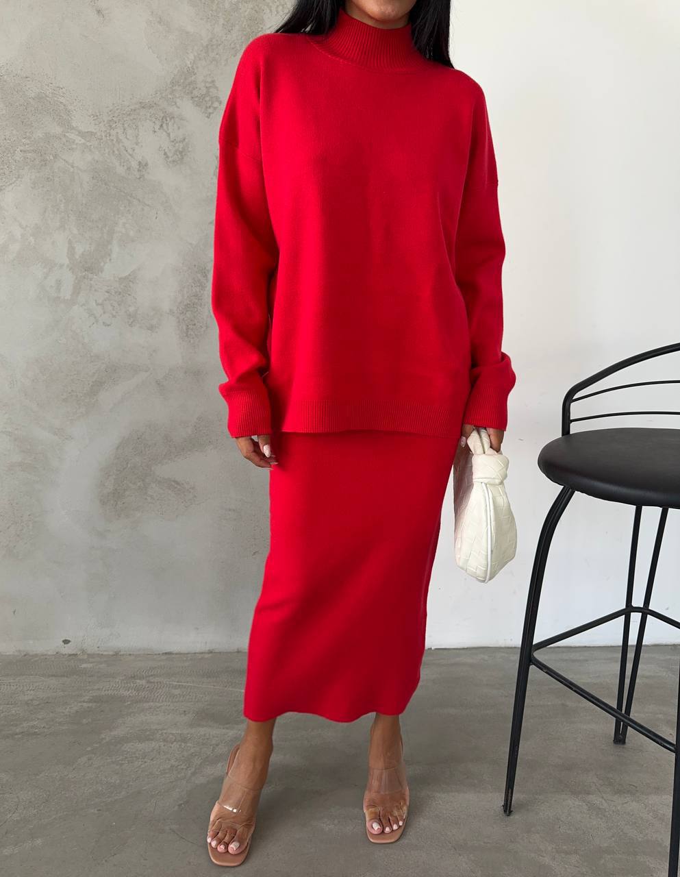 Skirt suit